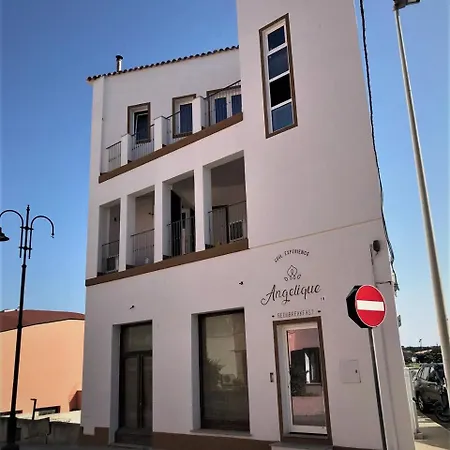 Angelique Santa Teresa Gallura